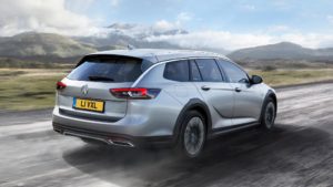 Nowy Vauxhall Insignia Country Tourer (2017)
