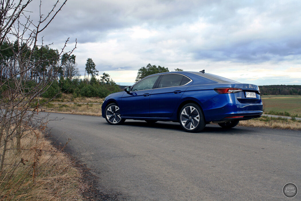 Škoda Superb Selection 2.0 TSI 265 KM DSG7 4x4 liftback