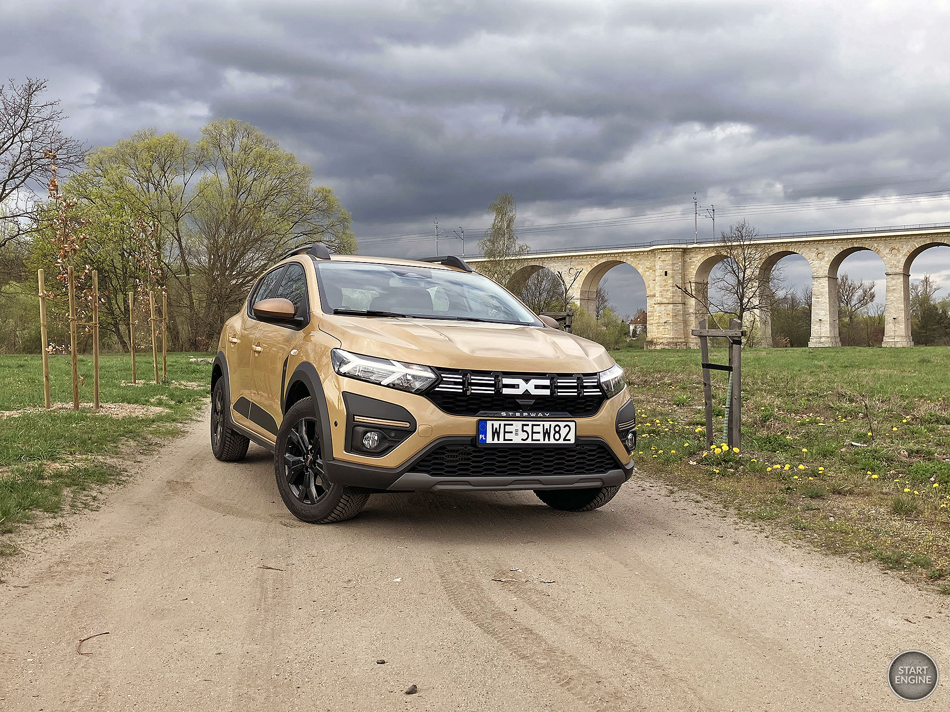 Dacia Sandero Stepway Extreme 1.0 TCe 90 KM auto