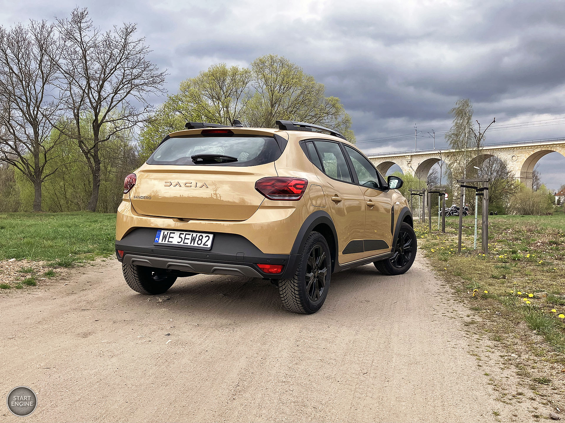 Dacia Sandero Stepway Extreme 1.0 TCe 90 KM auto