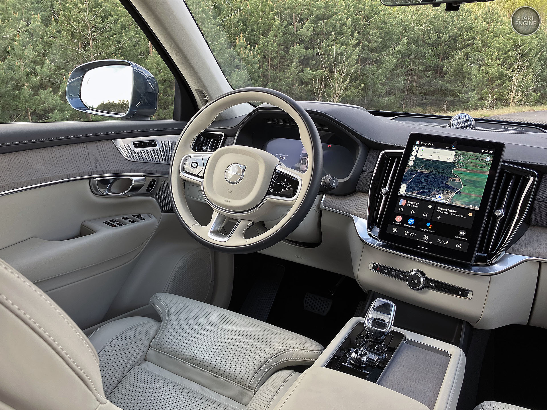 Volvo XC90 B5 AWD MHEV Ultra FL (2025)