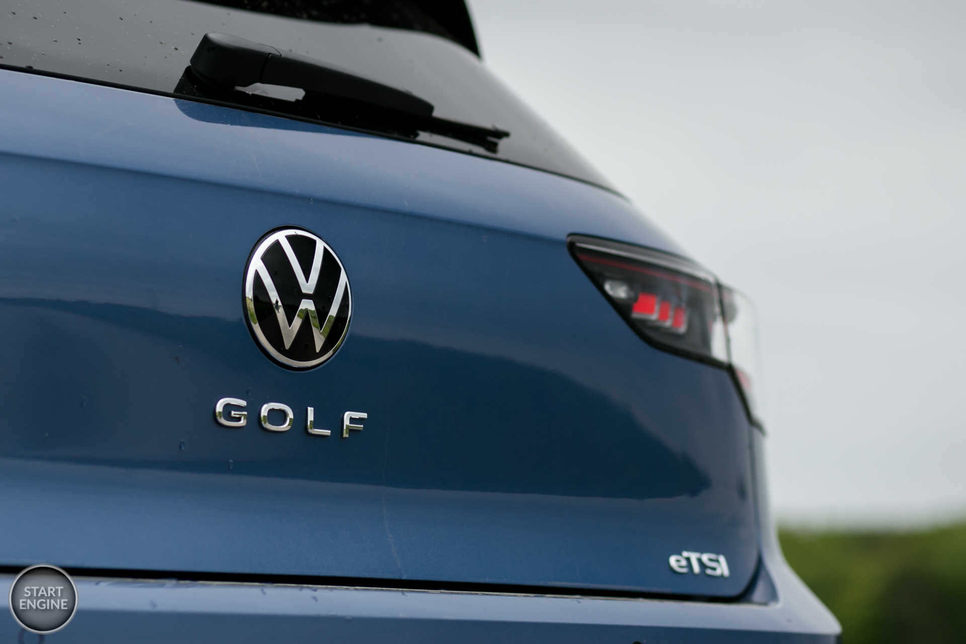 Volkswagen Golf R-Line 1.5 eTSI 150 KM DSG7