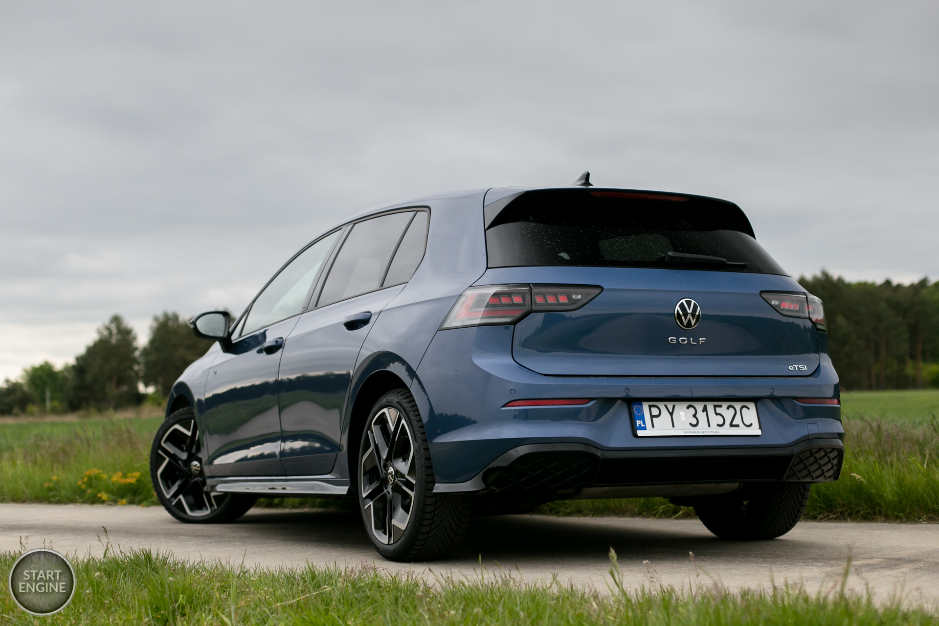 Volkswagen Golf R-Line 1.5 eTSI 150 KM DSG7