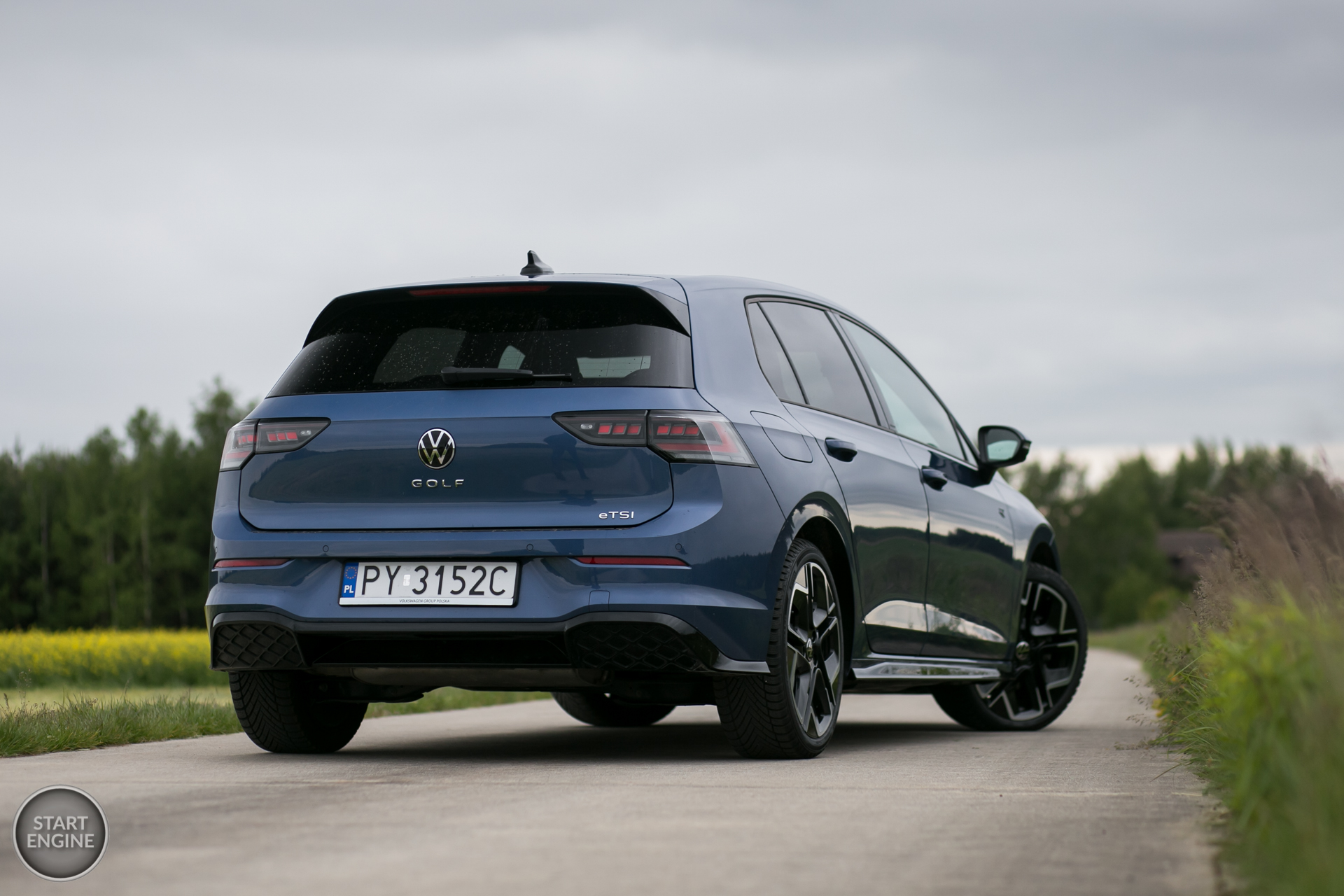 Volkswagen Golf R-Line 1.5 eTSI 150 KM DSG7