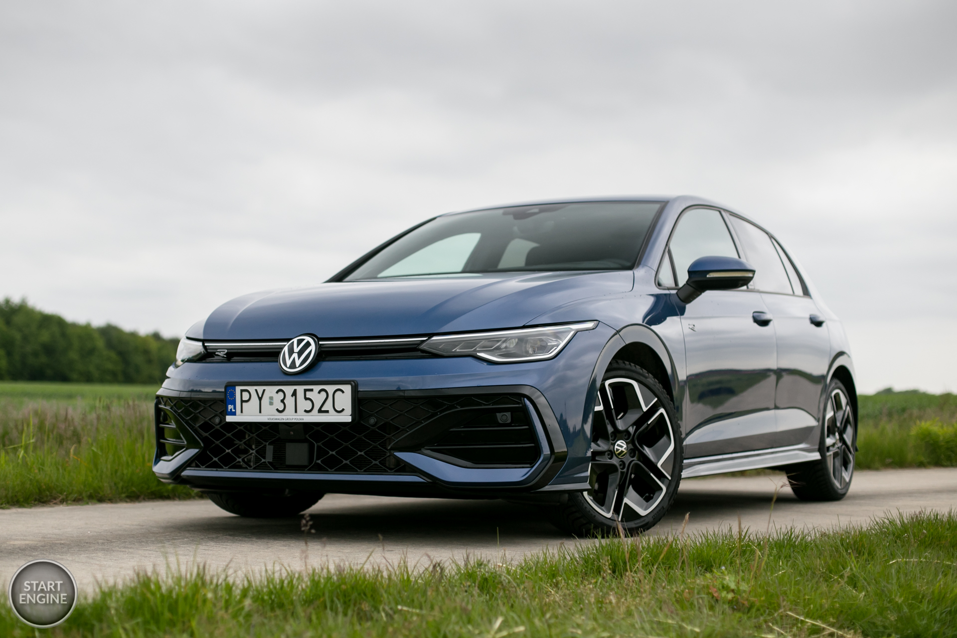 Volkswagen Golf R-Line 1.5 eTSI 150 KM DSG7