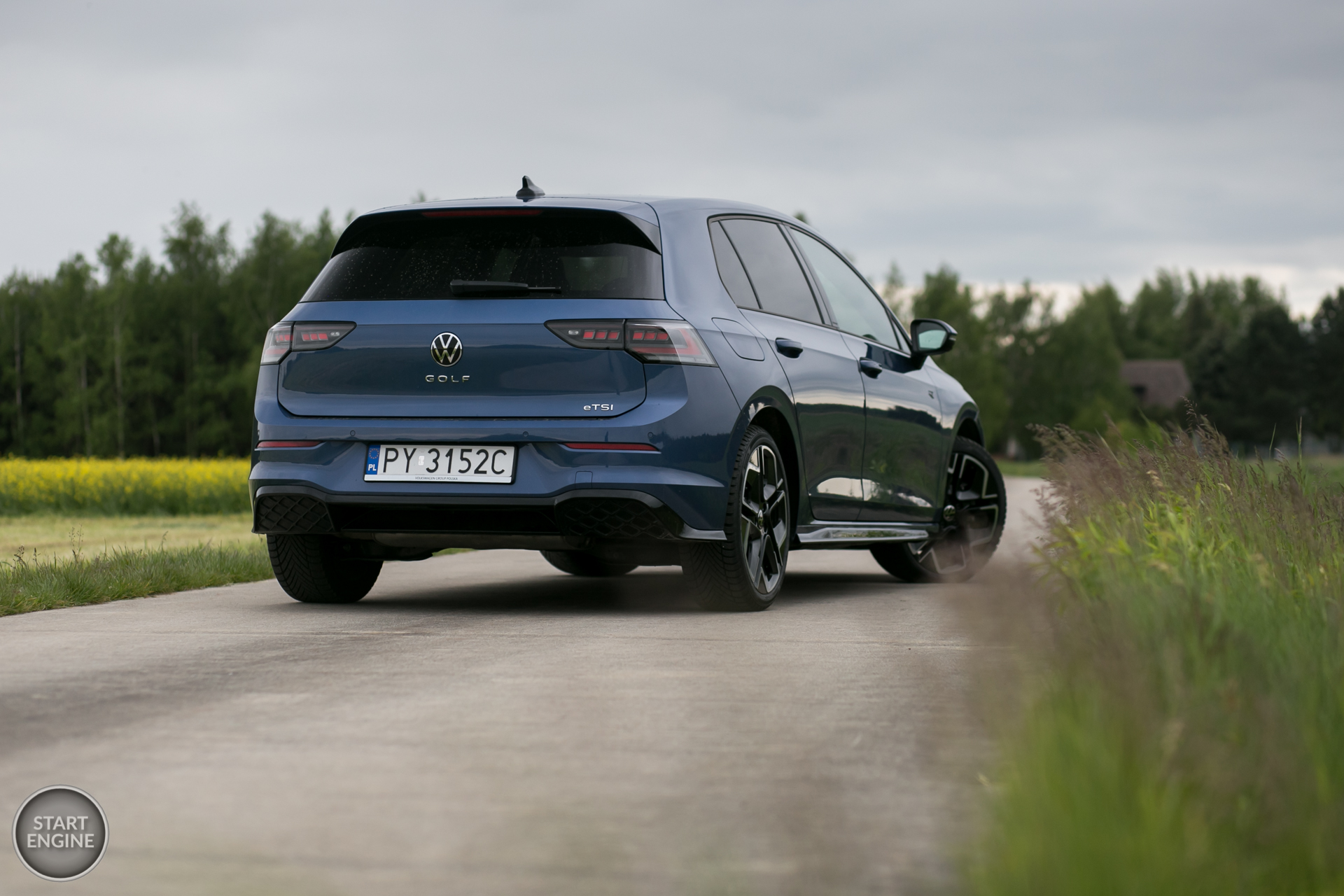 Volkswagen Golf R-Line 1.5 eTSI 150 KM DSG7