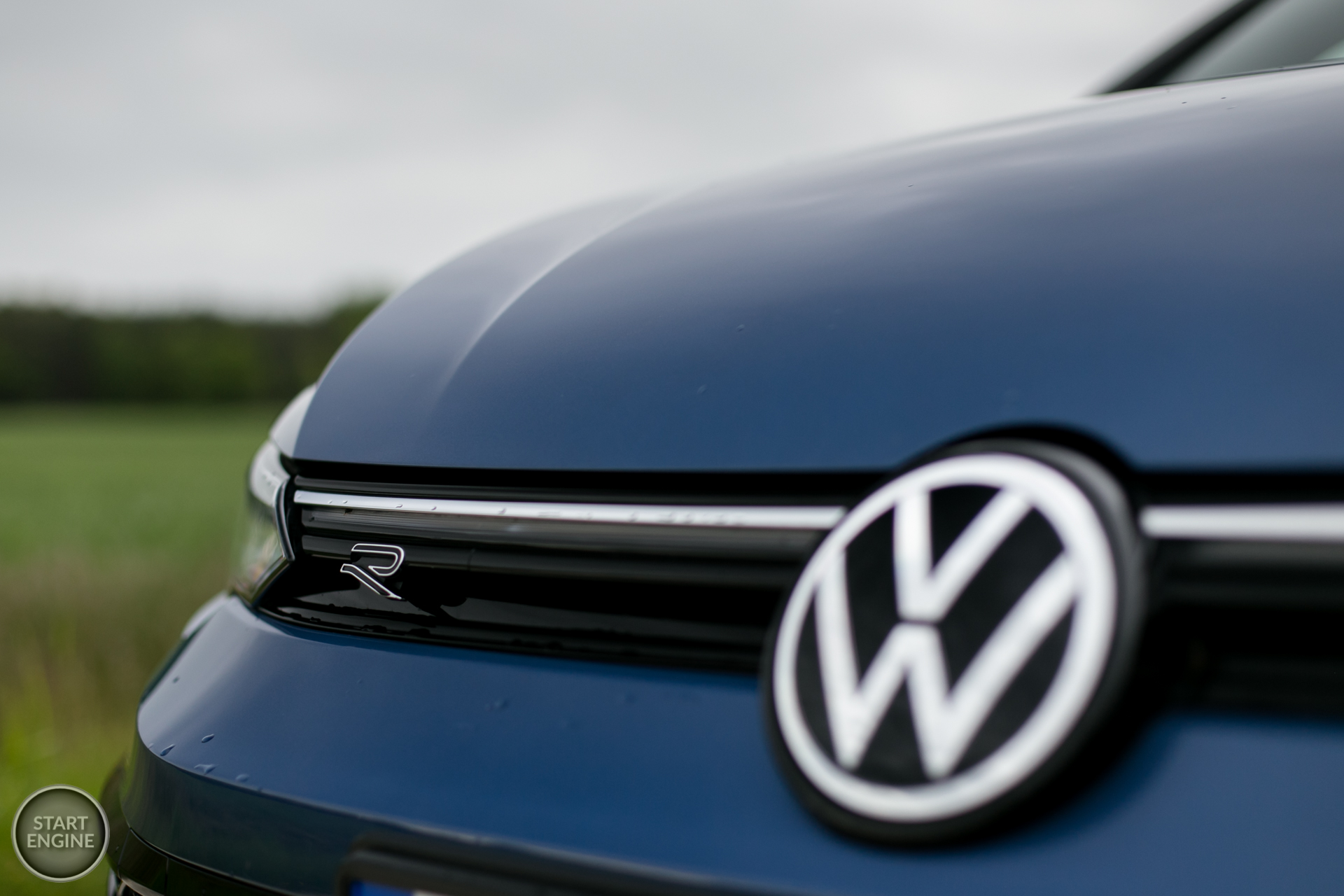 Volkswagen Golf R-Line 1.5 eTSI 150 KM DSG7