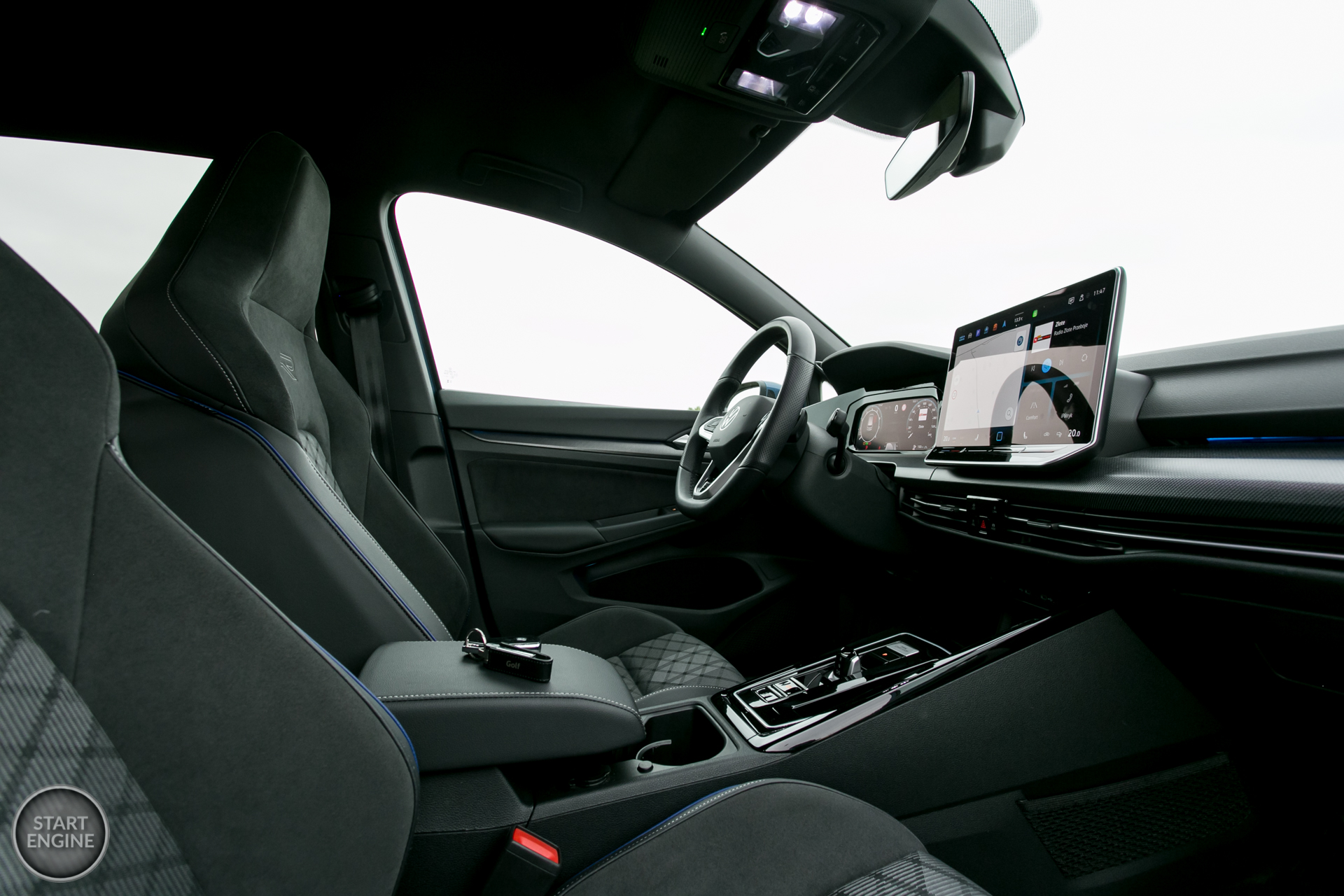 Volkswagen Golf R-Line 1.5 eTSI 150 KM DSG7
