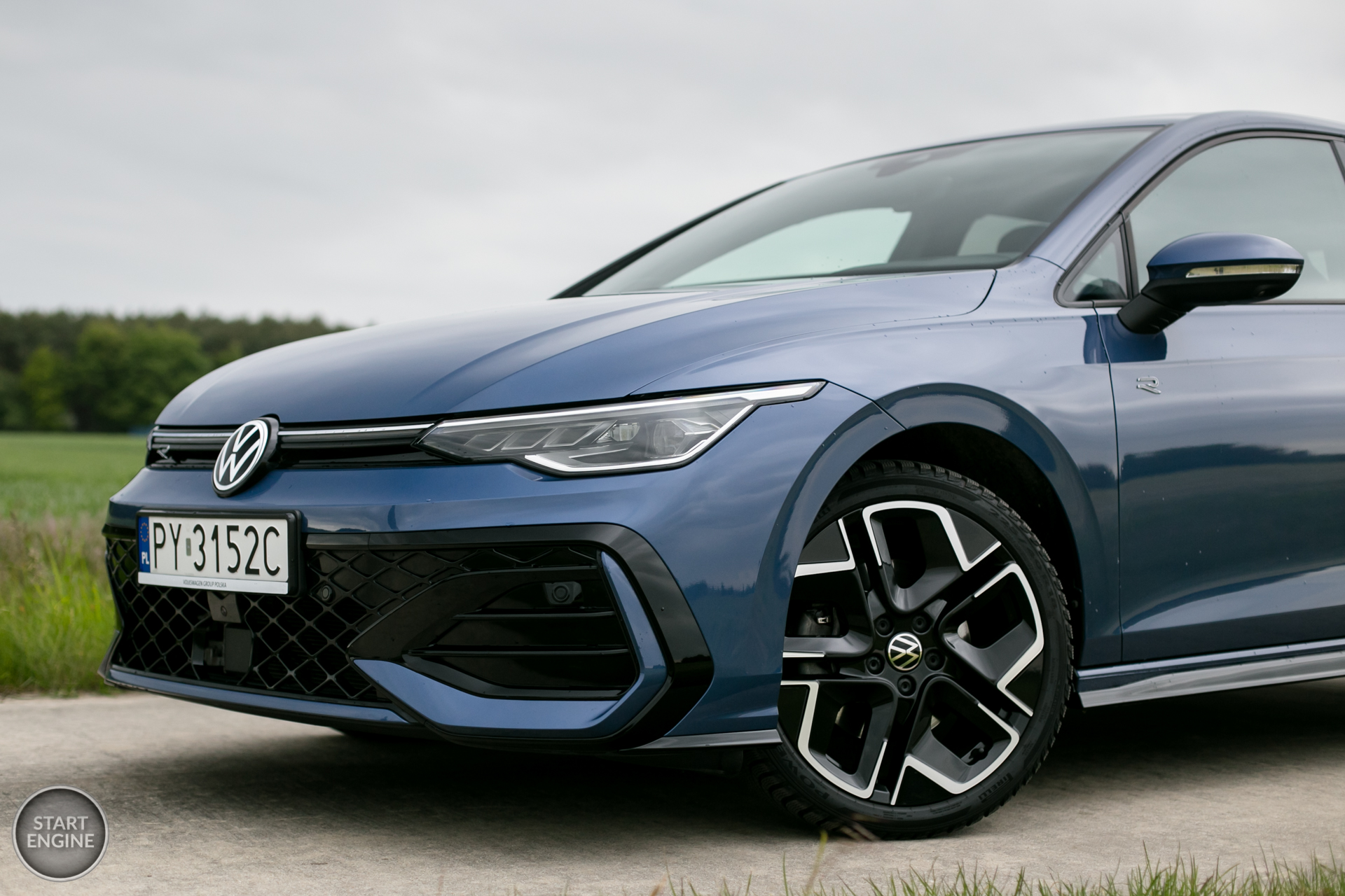 Volkswagen Golf R-Line 1.5 eTSI 150 KM DSG7