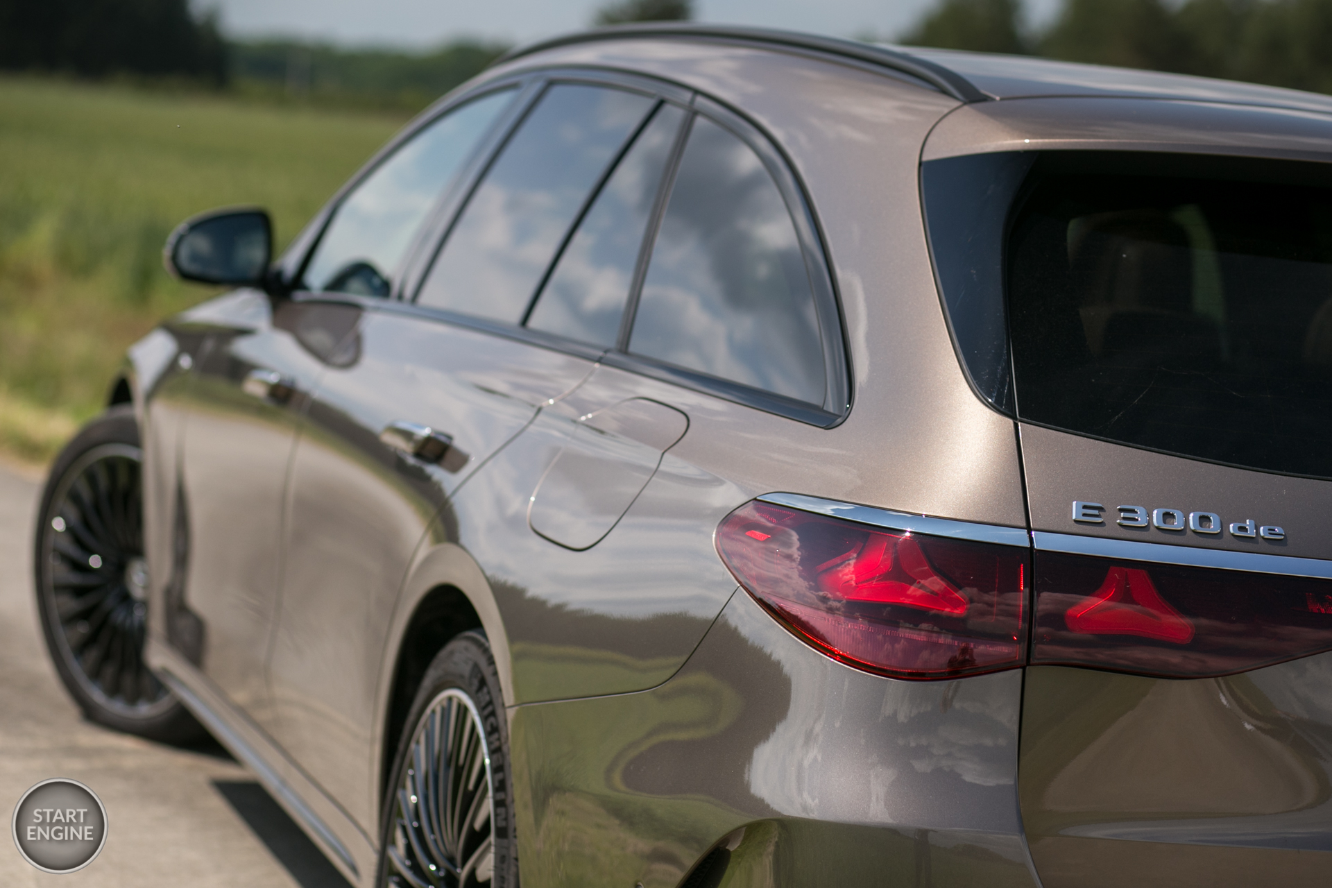 Mercedes-Benz E 300 de 4MATIC EQ Estate