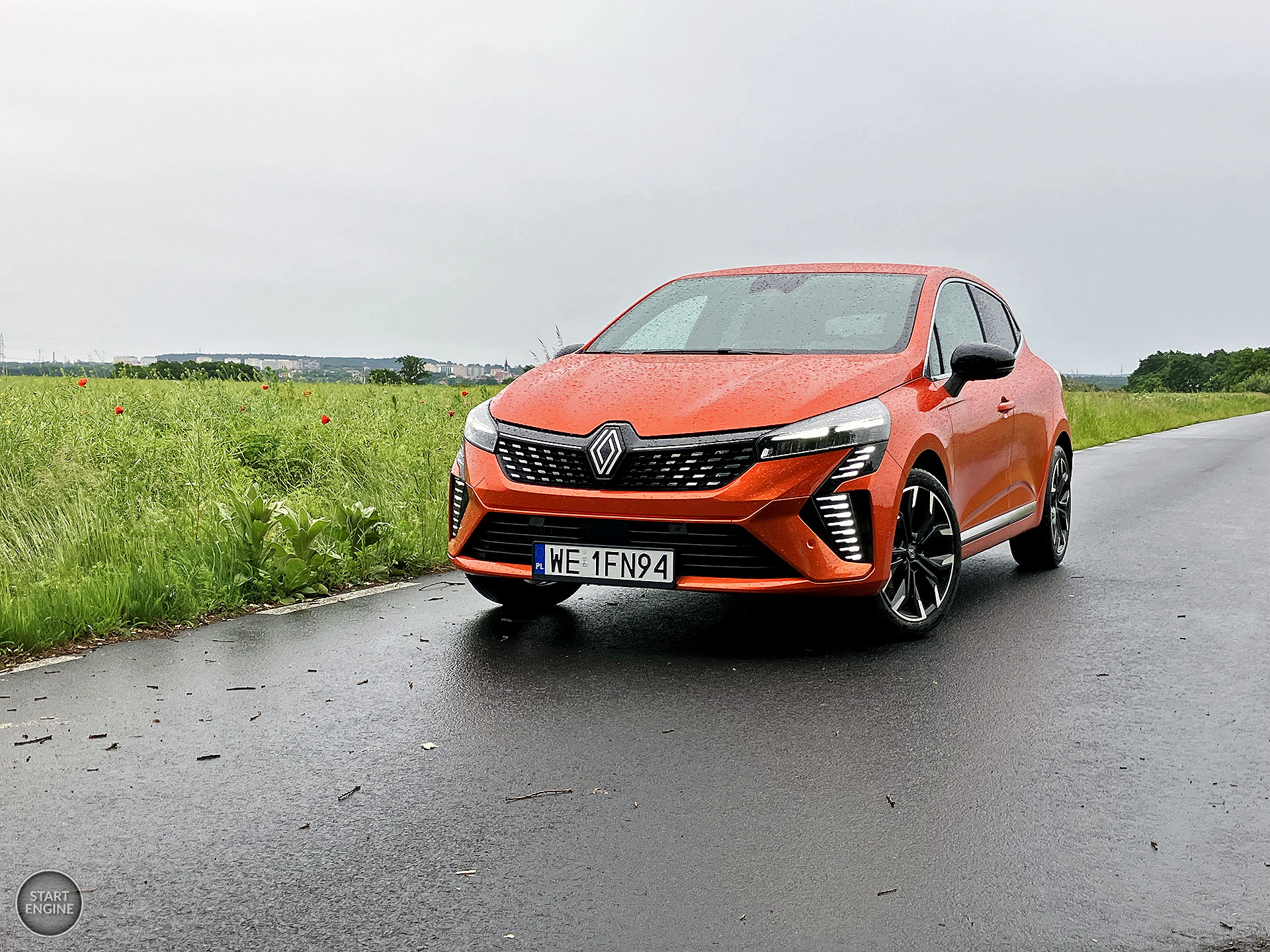 Renault Clio techno 1.0 TCe 90 KM X-Tronic