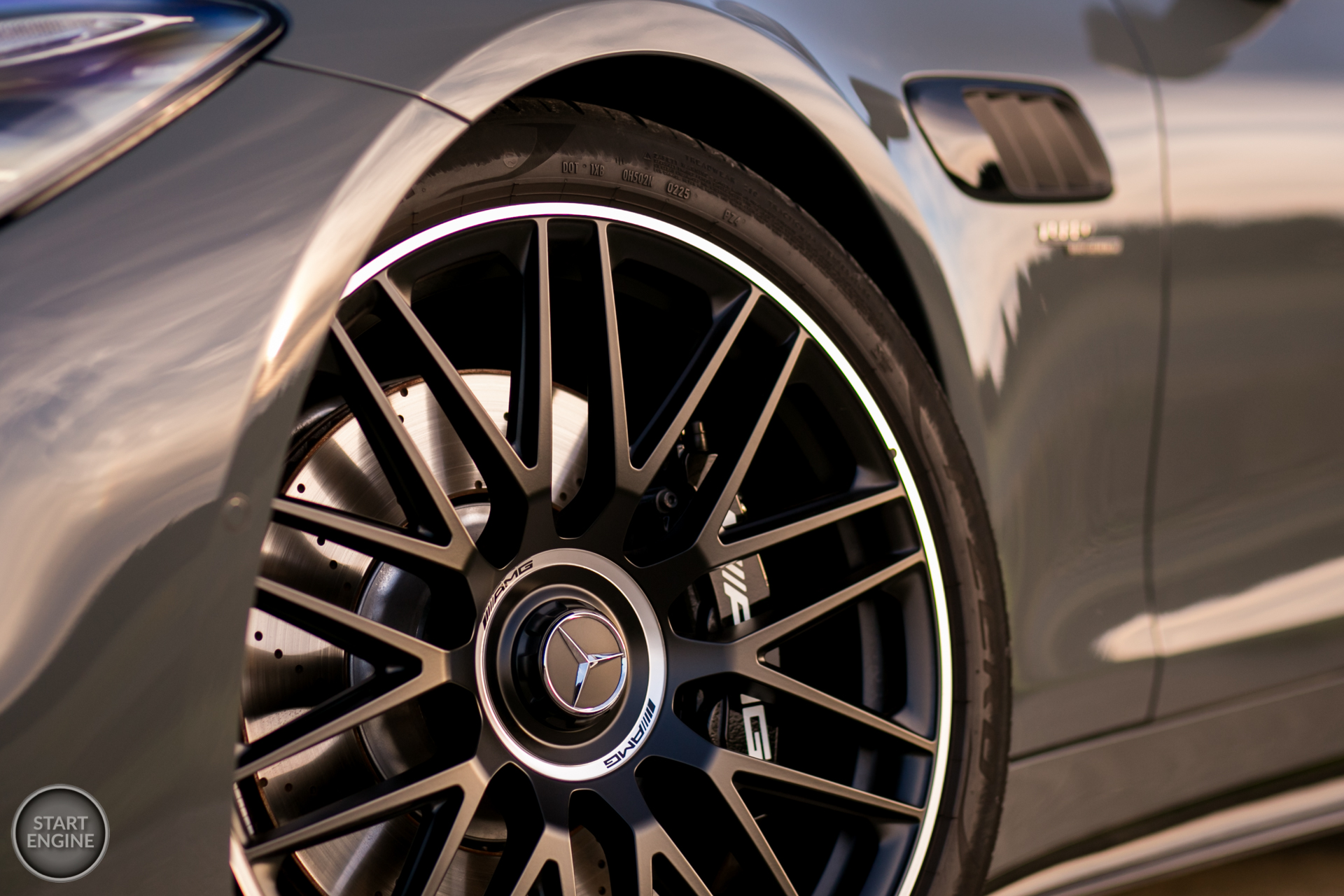 Mercedes-AMG GT 43