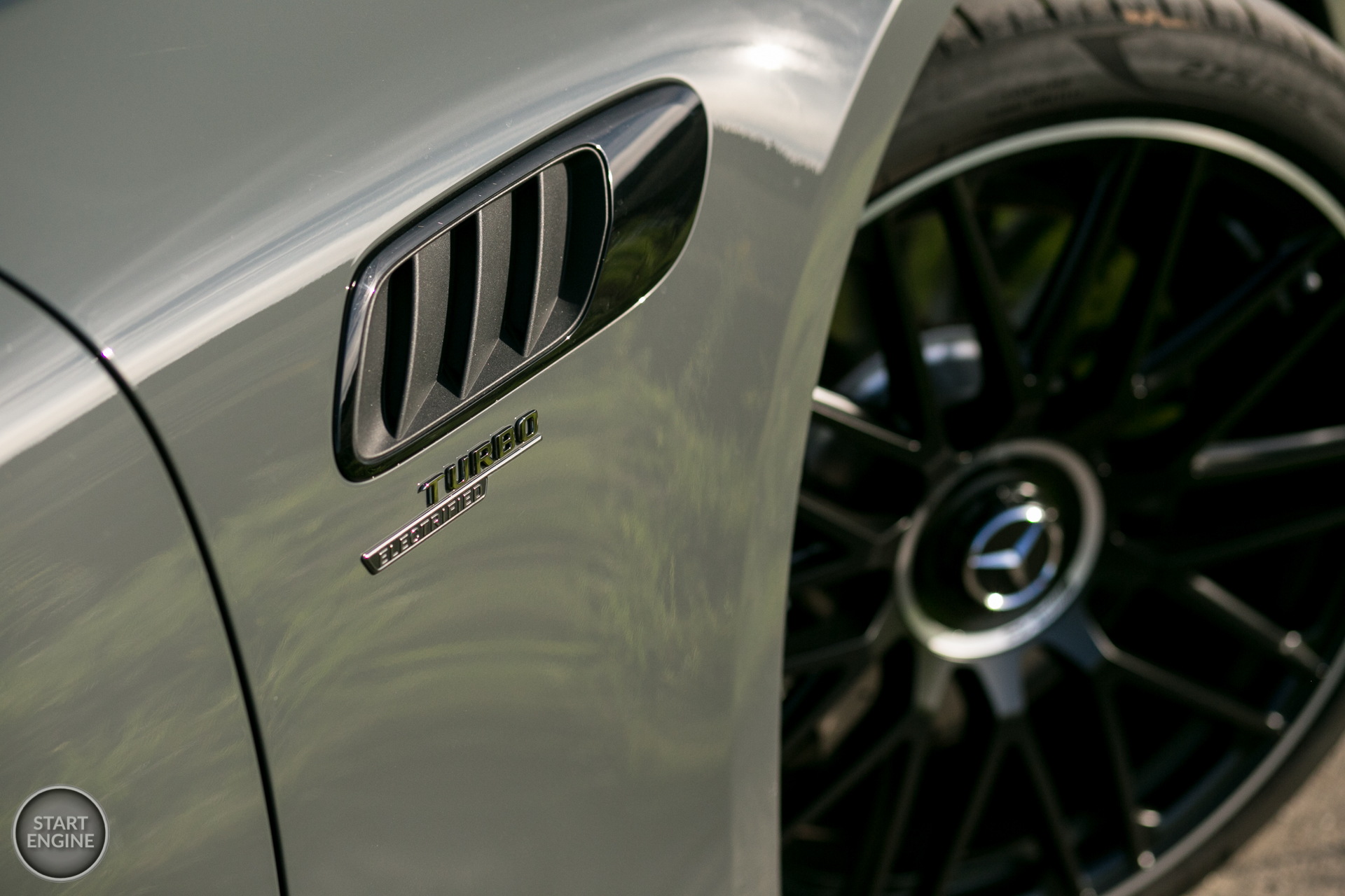 Mercedes-AMG GT 43