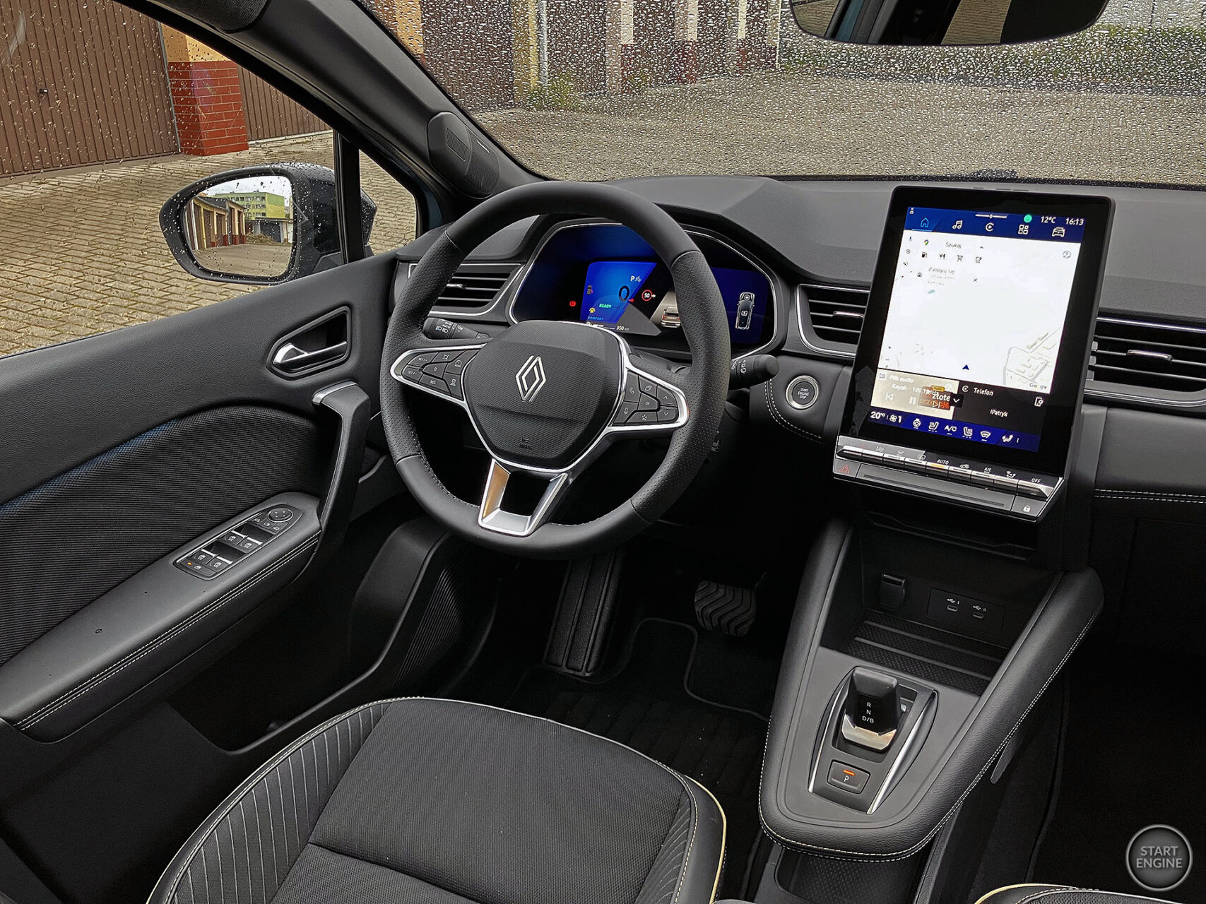 Renault Symbioz iconic E-TECH (2025)