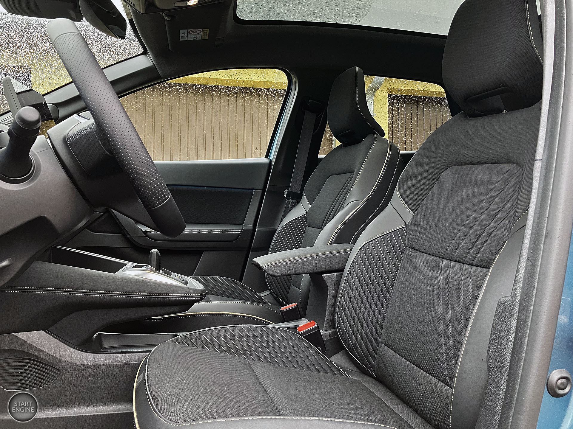 Renault Symbioz iconic E-TECH (2025)