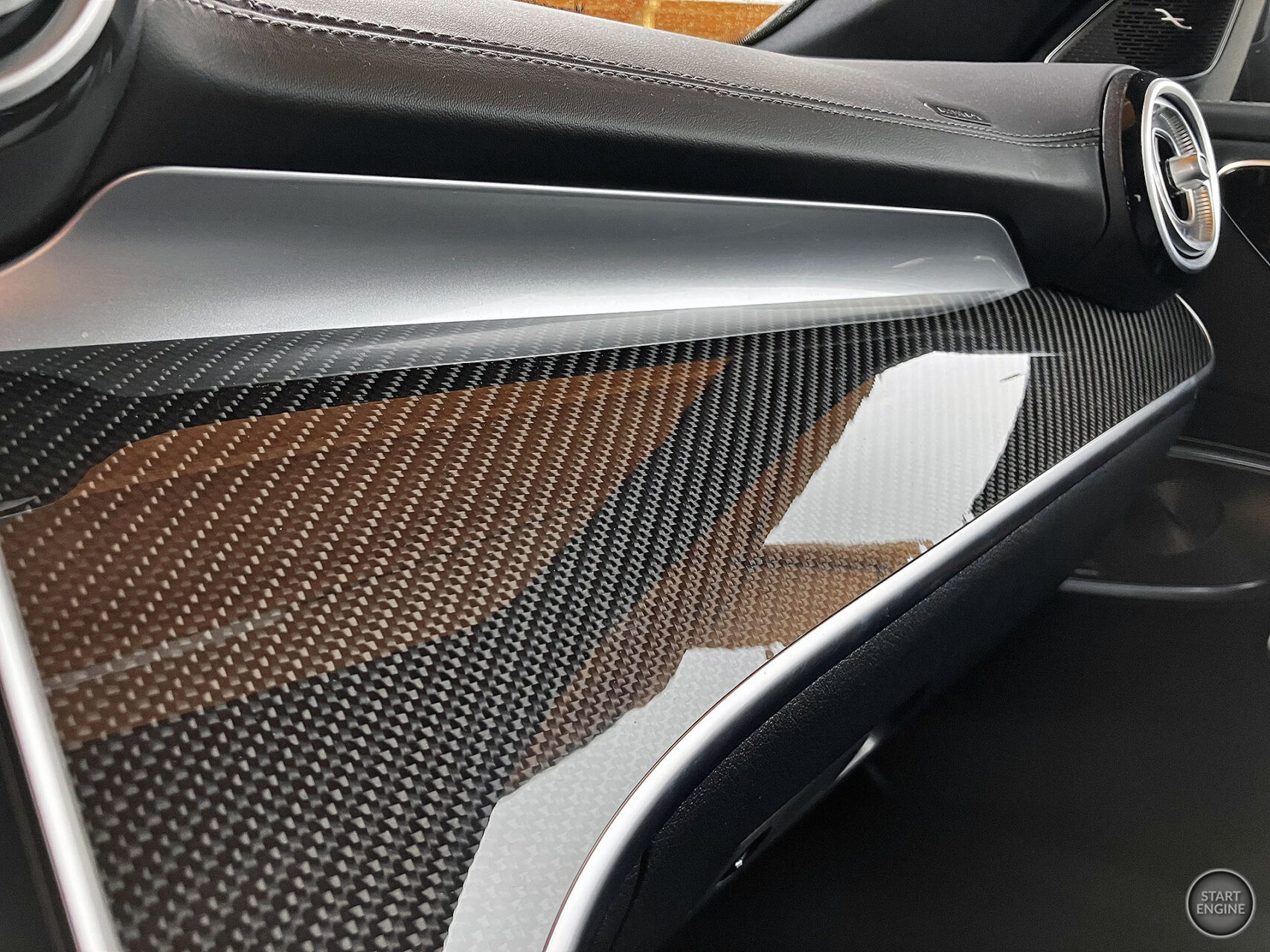 Mercedes-Benz C 300 e 4MATIC EQ