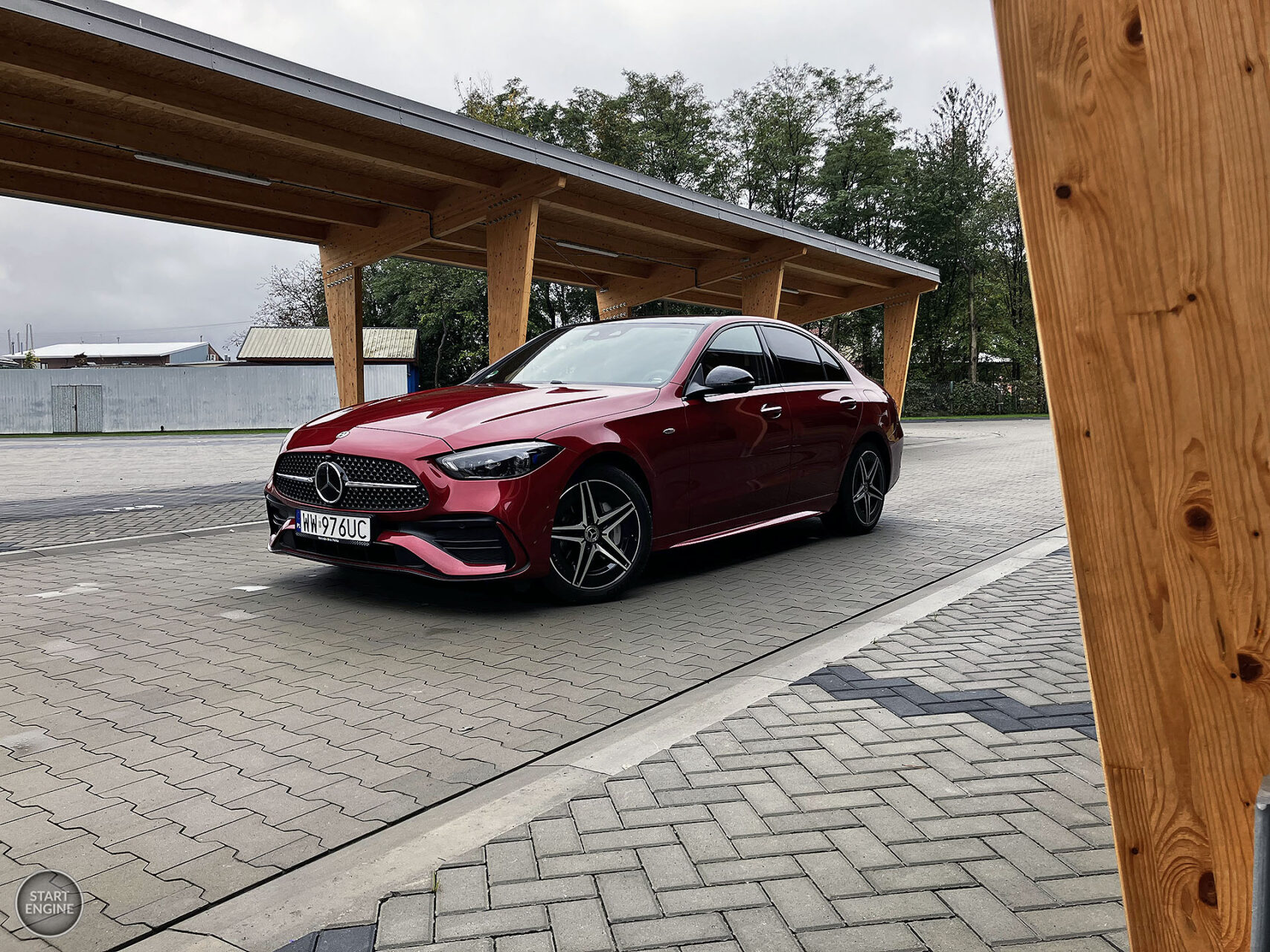 Mercedes-Benz C 300 e 4MATIC EQ