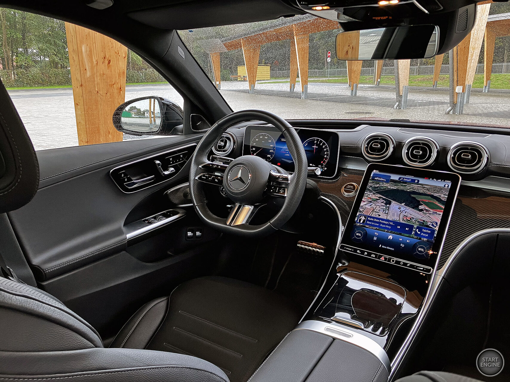 Mercedes-Benz C 300 e 4MATIC EQ