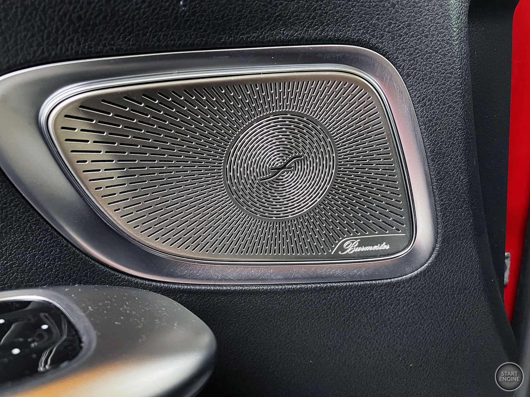 Mercedes-Benz C 300 e 4MATIC EQ