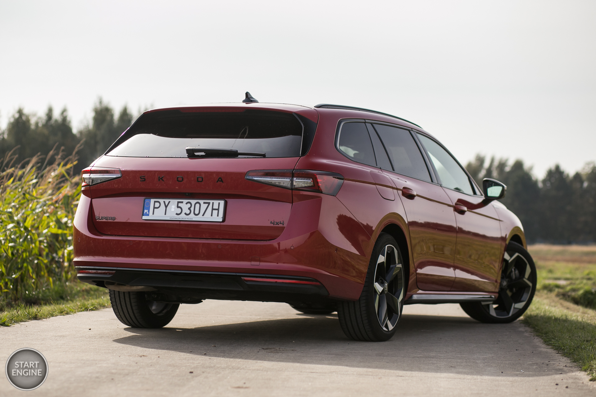 Škoda Superb Combi Sportline 2.0 TDI 193 KM DSG7 4x4