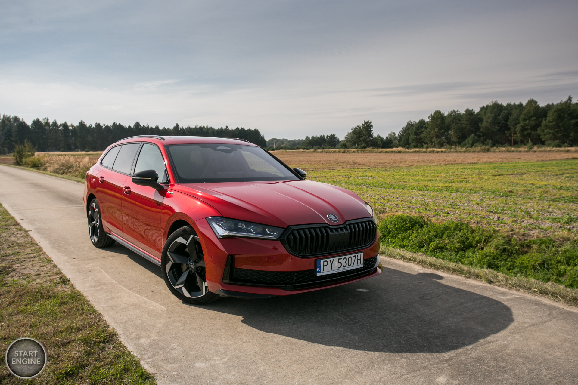 Škoda Superb Combi Sportline 2.0 TDI 193 KM DSG7 4x4
