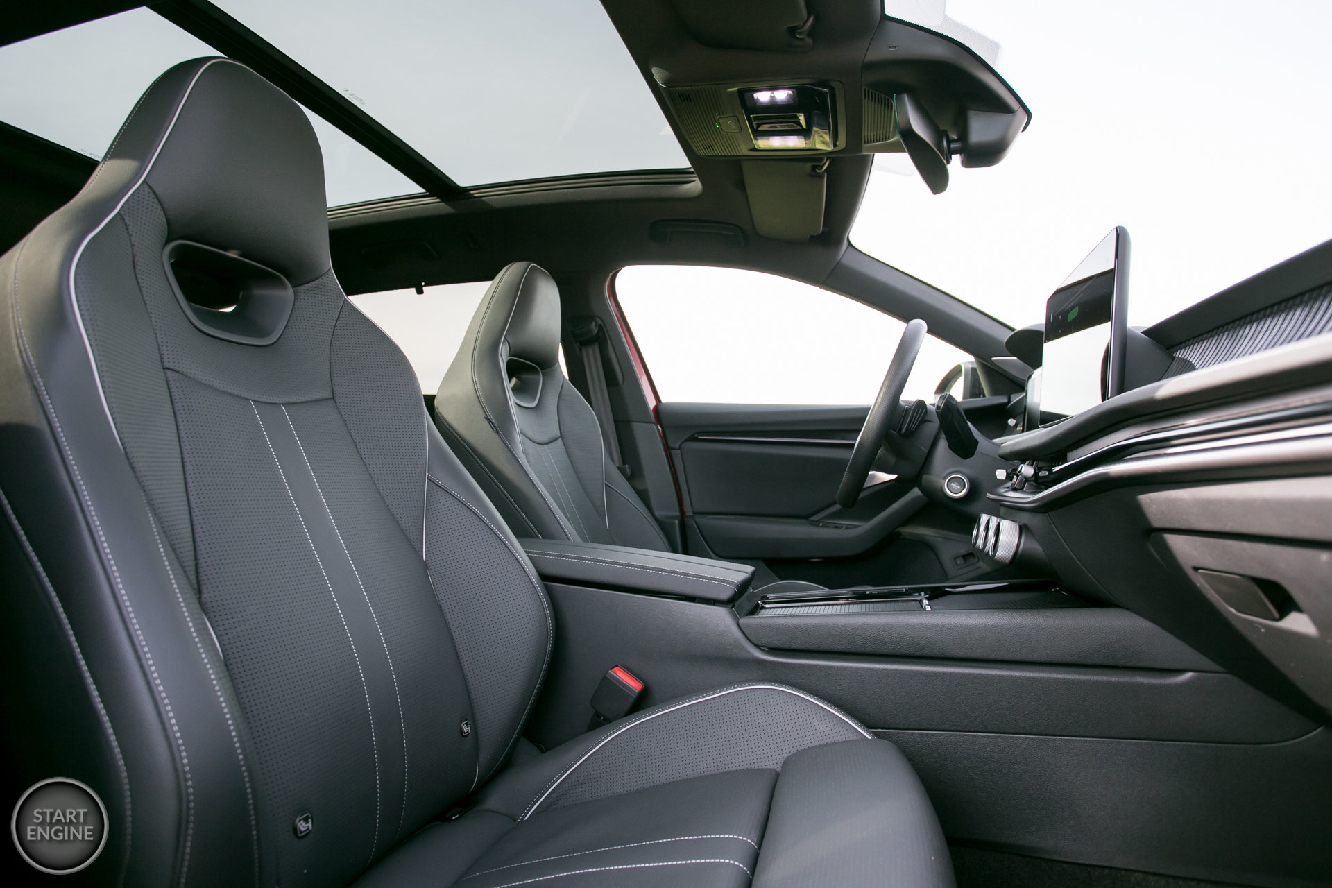 Škoda Superb Combi Sportline 2.0 TDI 193 KM DSG7 4x4