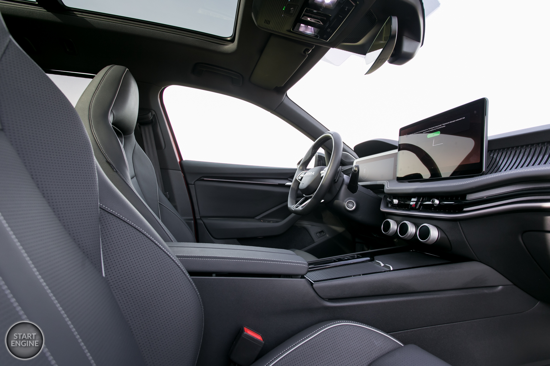 Škoda Superb Combi Sportline 2.0 TDI 193 KM DSG7 4x4