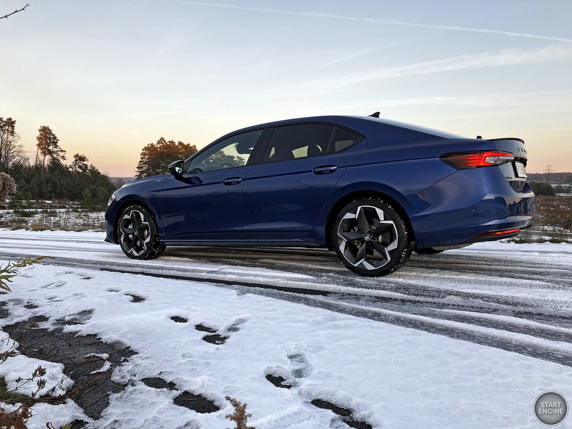 Škoda Superb Sportline 2.0 TSI 265 KM DSG7 4x4 liftback