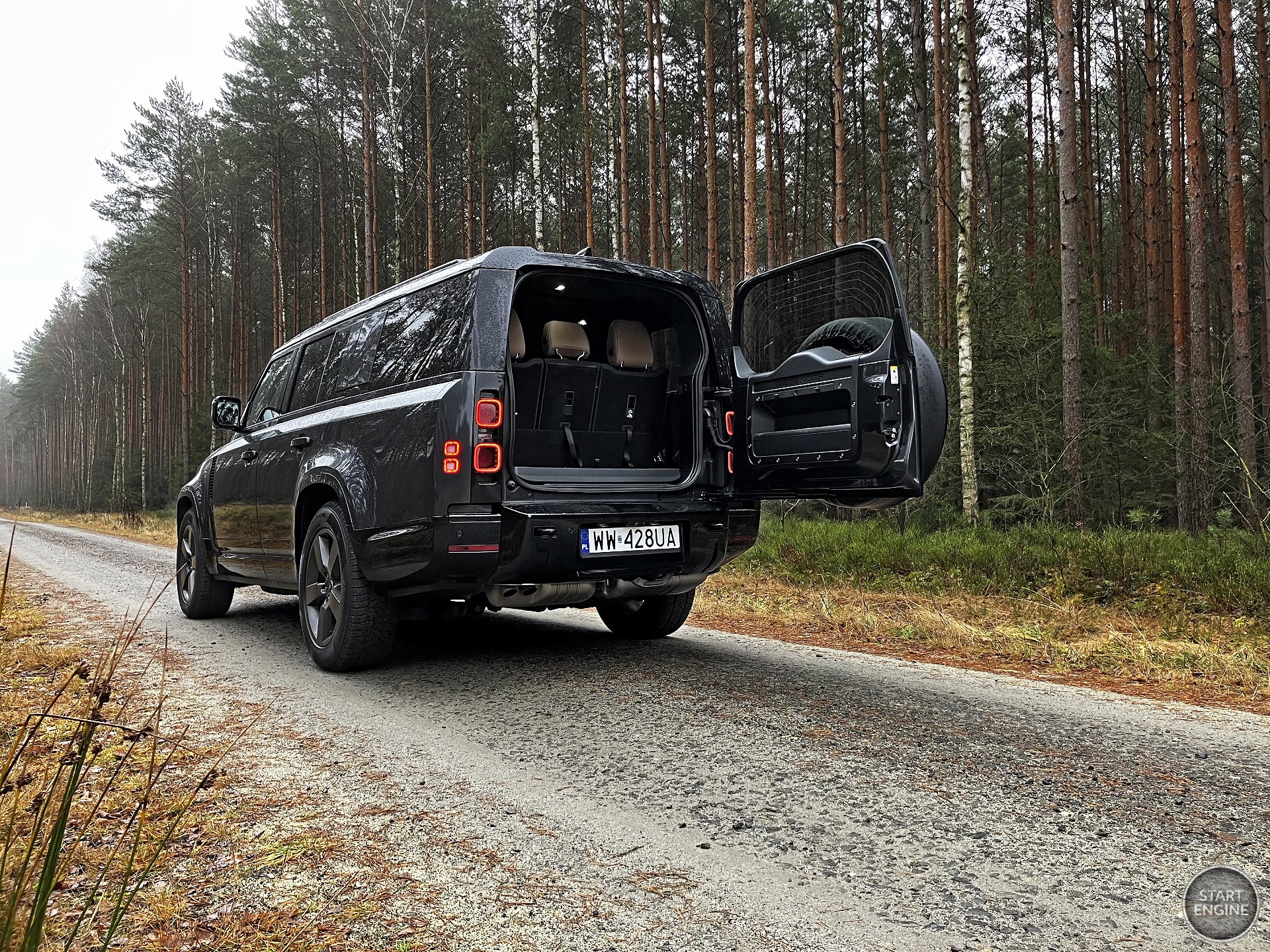 Land Rover Defender X-Dynamic HSE 130 D300 MHEV