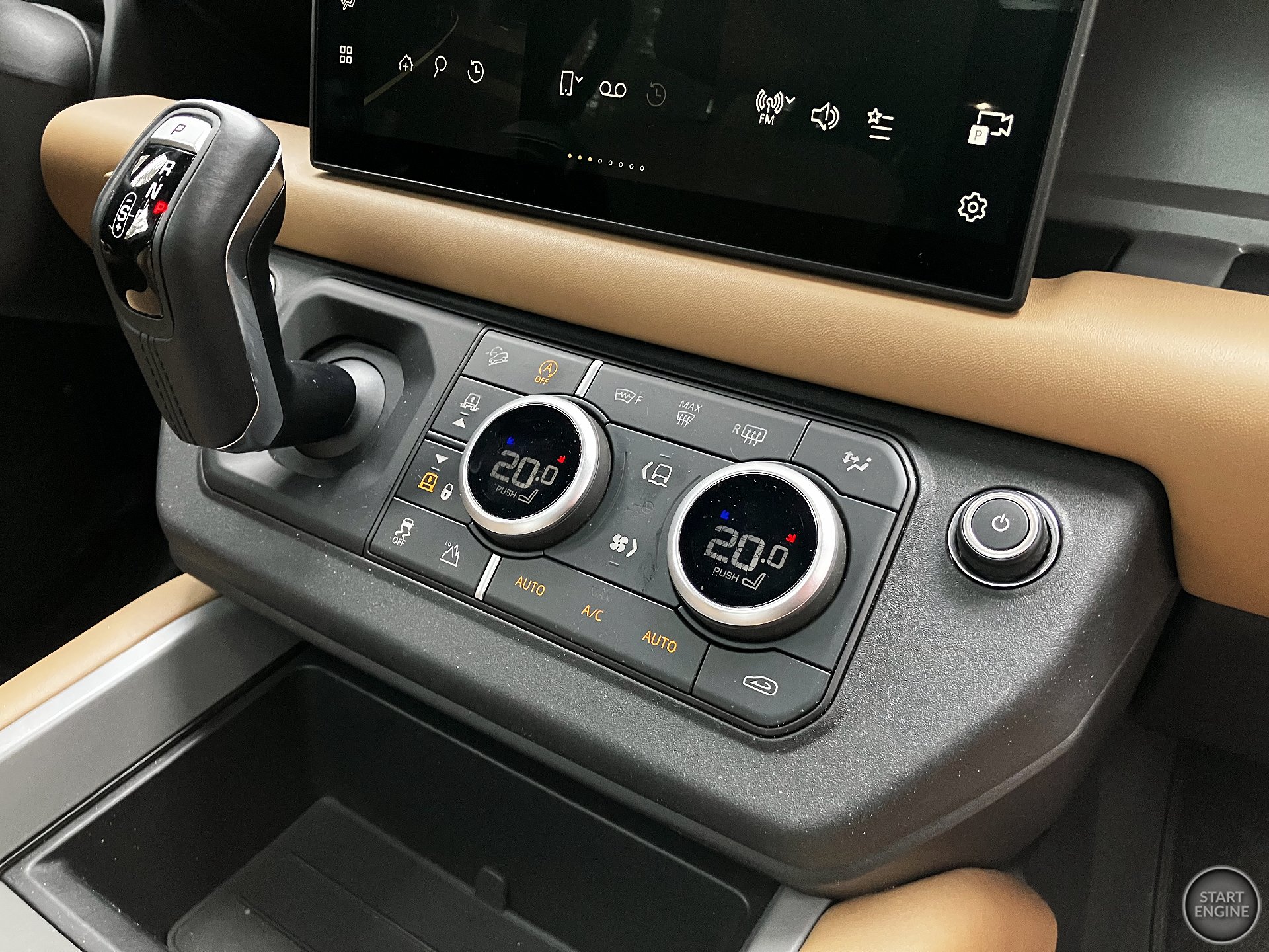 Land Rover Defender X-Dynamic HSE 130 D300 MHEV