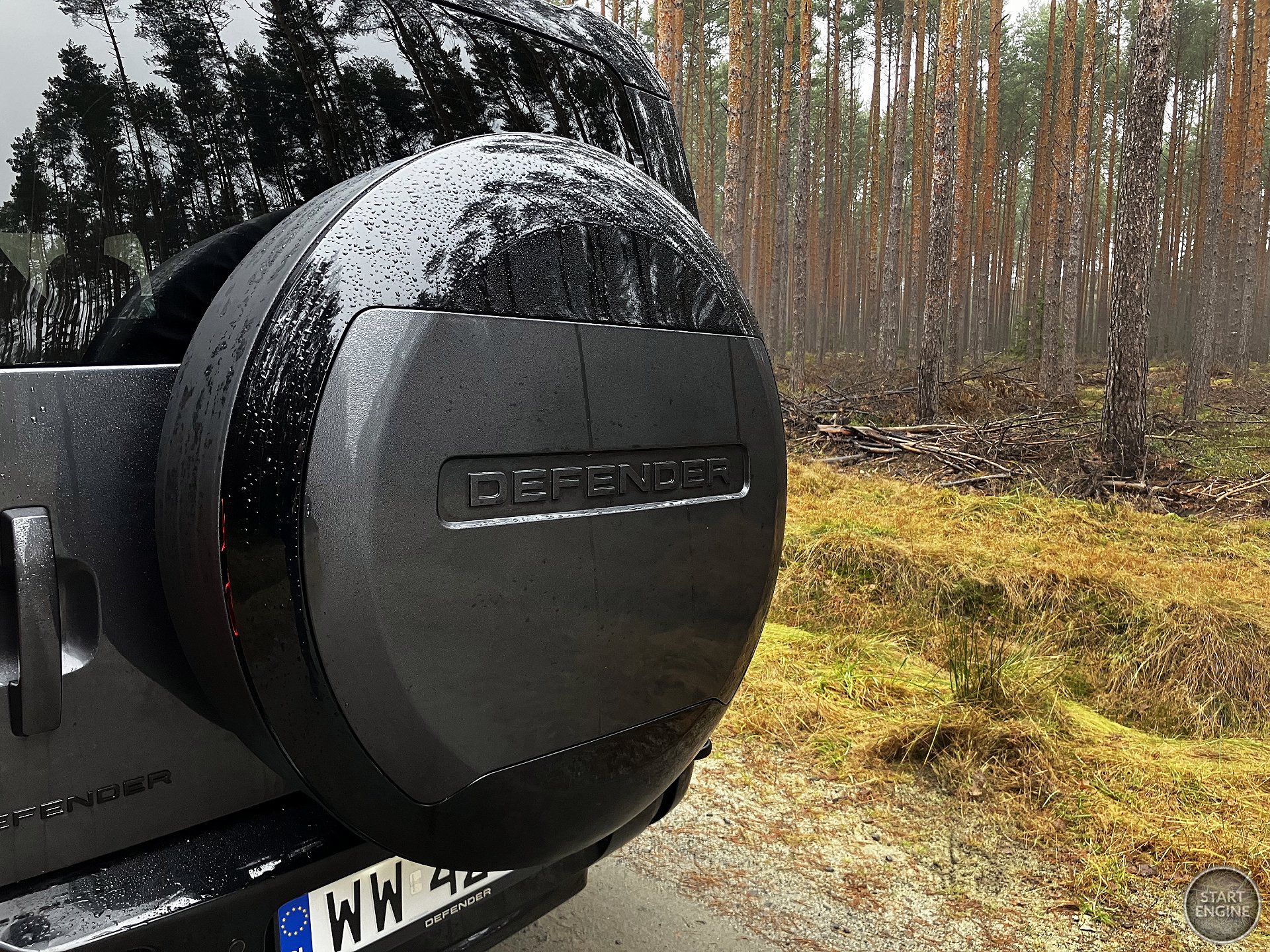 Land Rover Defender X-Dynamic HSE 130 D300 MHEV