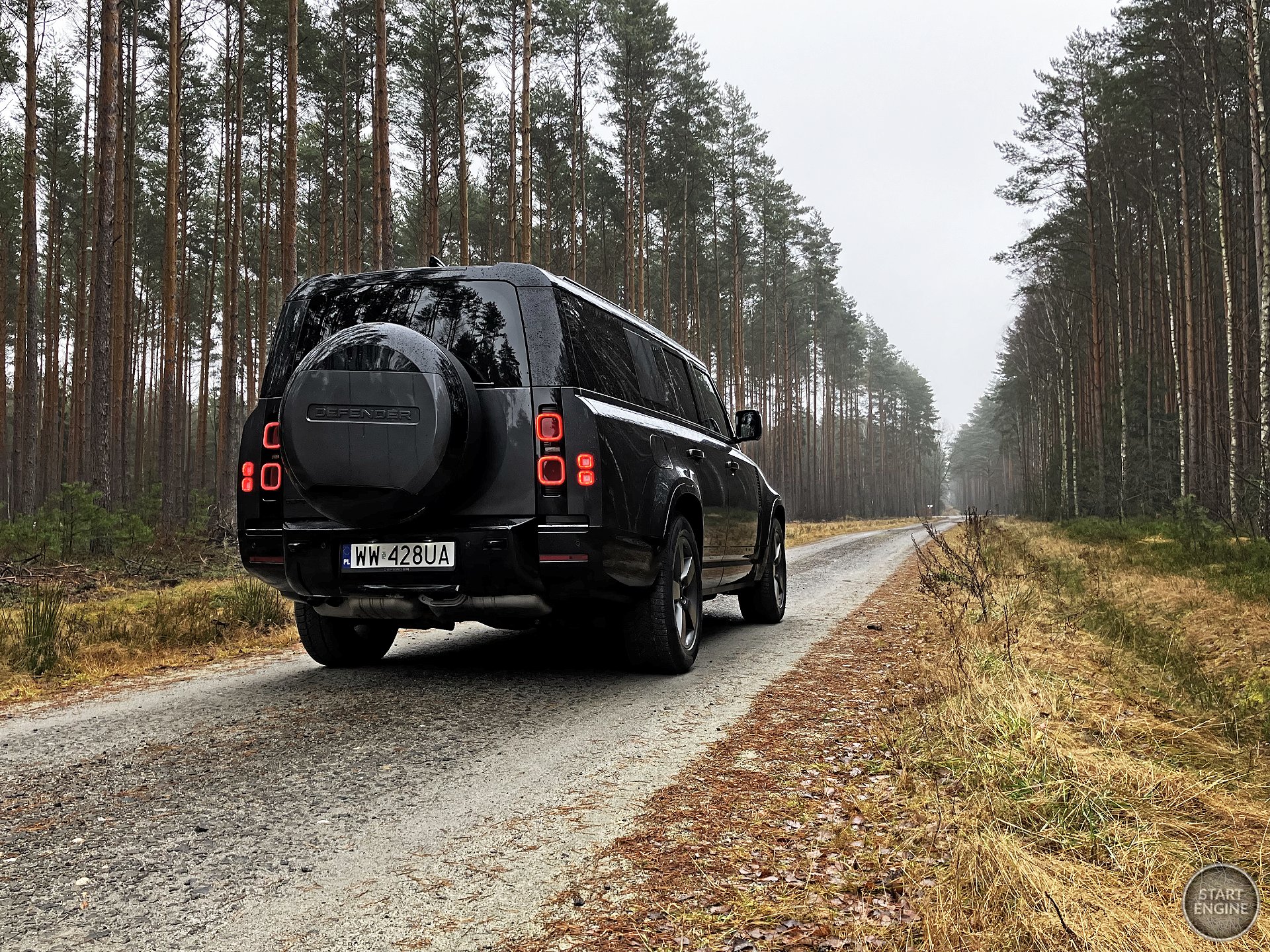 Land Rover Defender X-Dynamic HSE 130 D300 MHEV