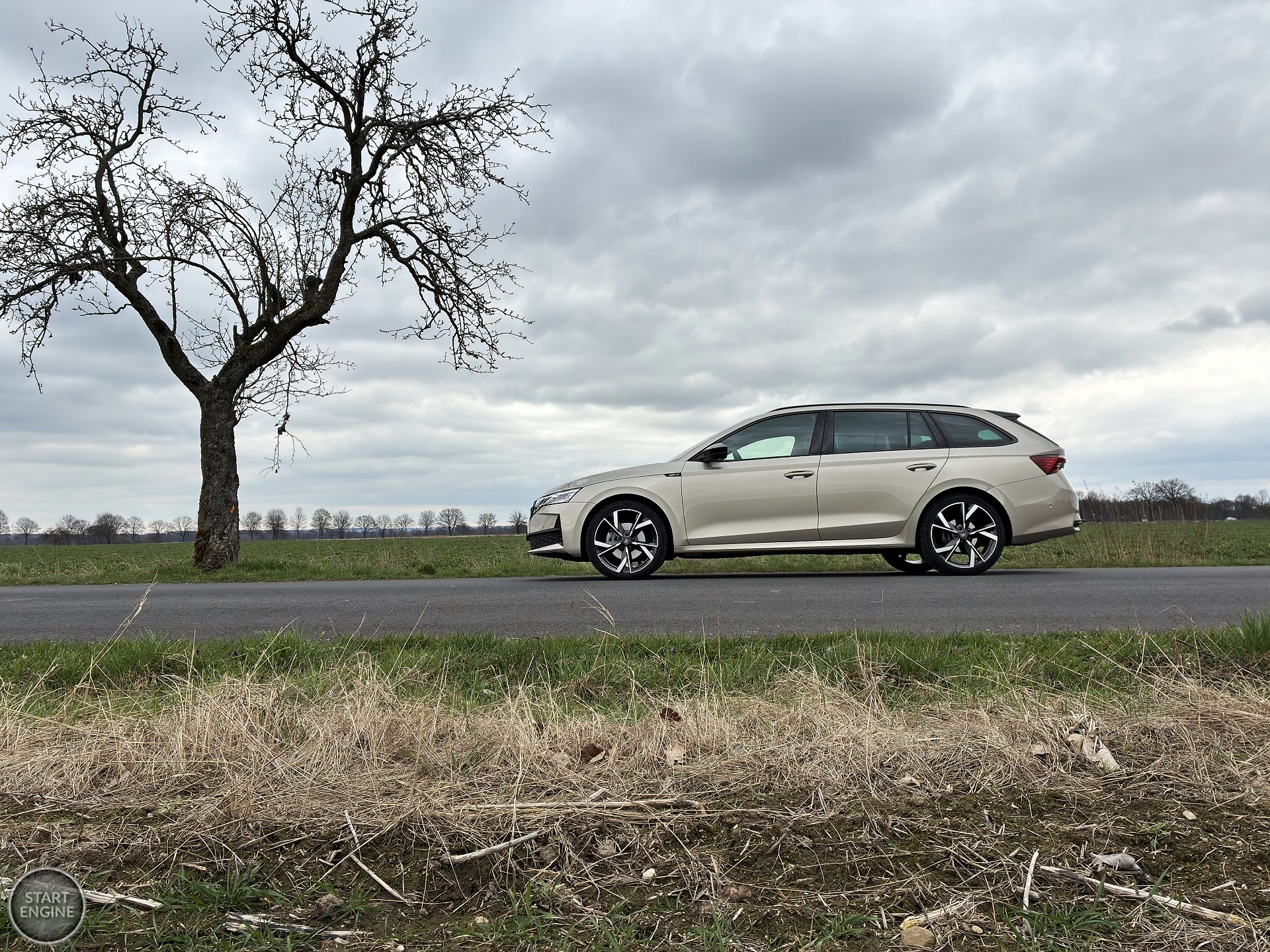 Škoda Octavia Combi Sportline 2.0 TSI 204 KM DSG7 4x4