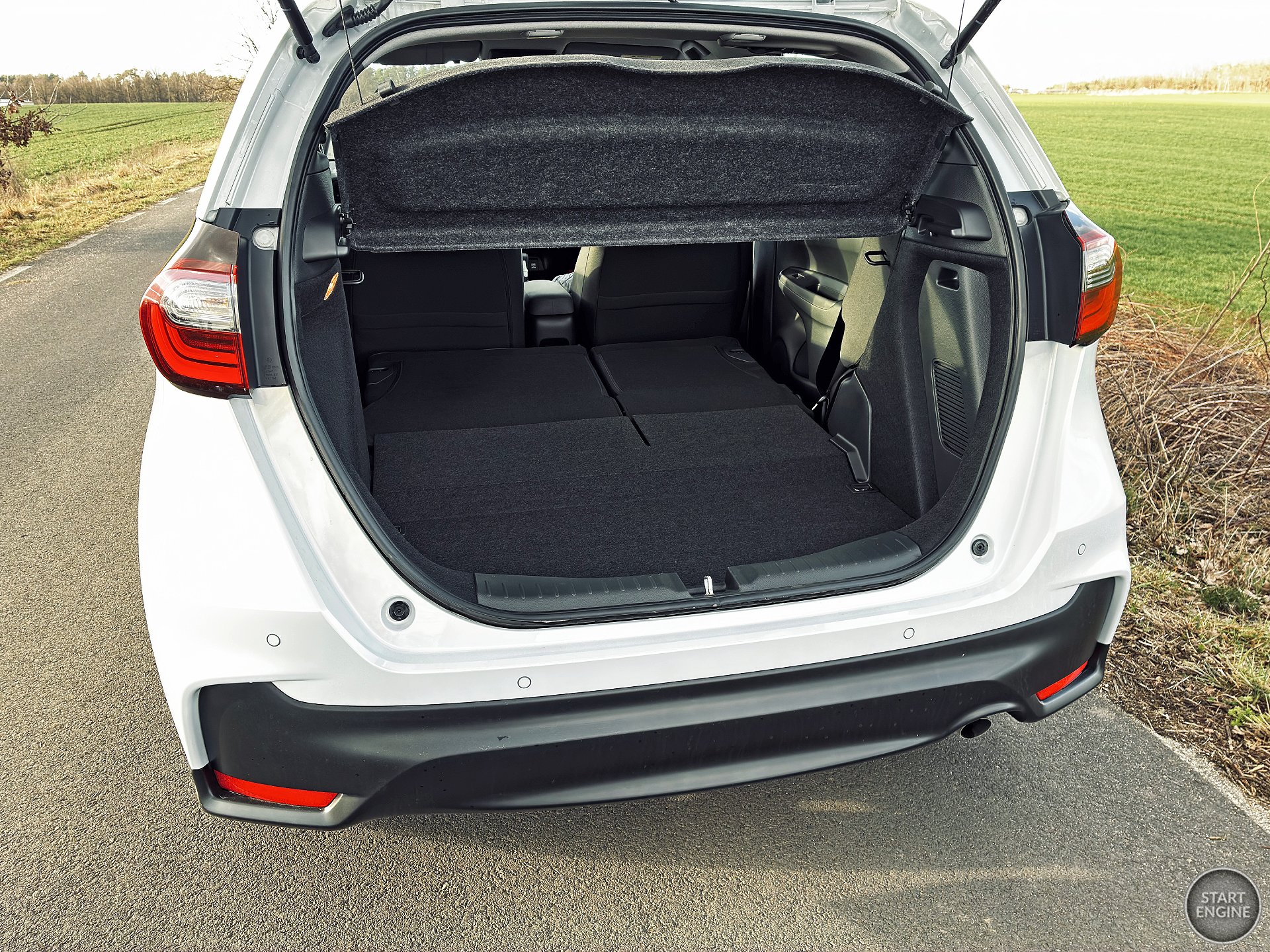 Honda Jazz Elegance e:HEV (2026)