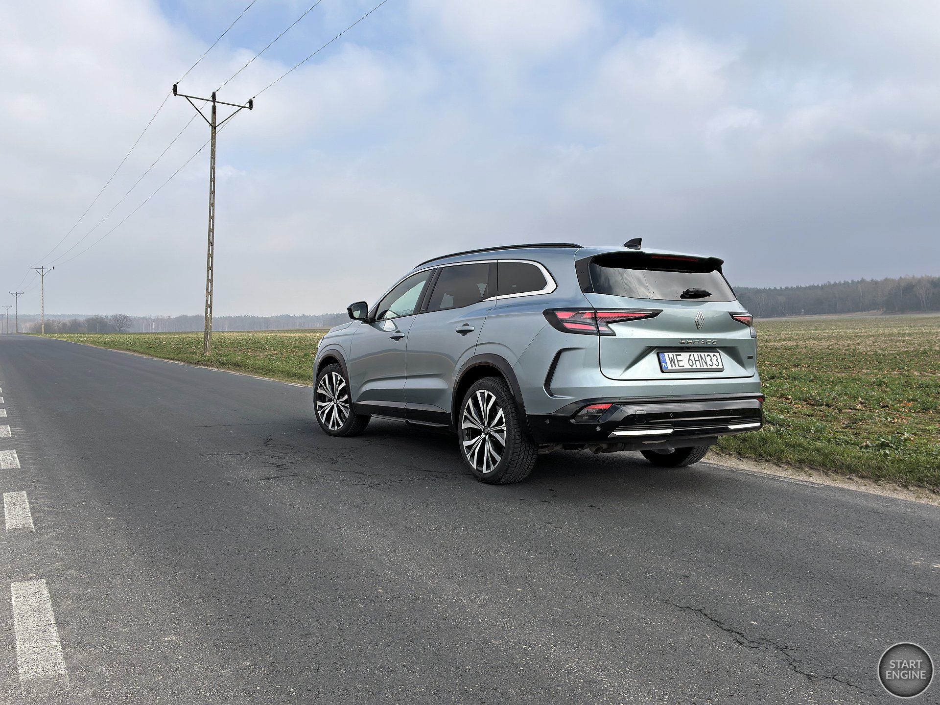 Renault Espace iconic E-TECH (2026)