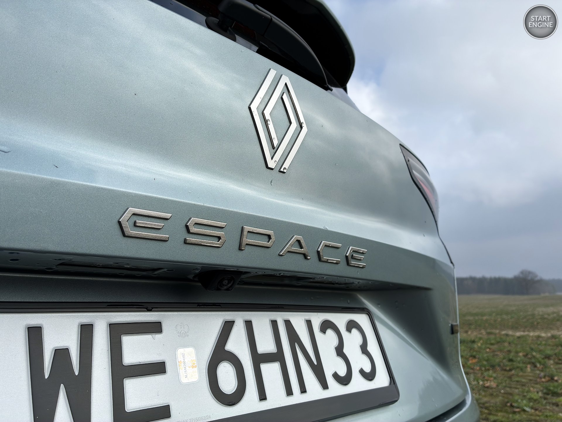 Renault Espace iconic E-TECH (2026)