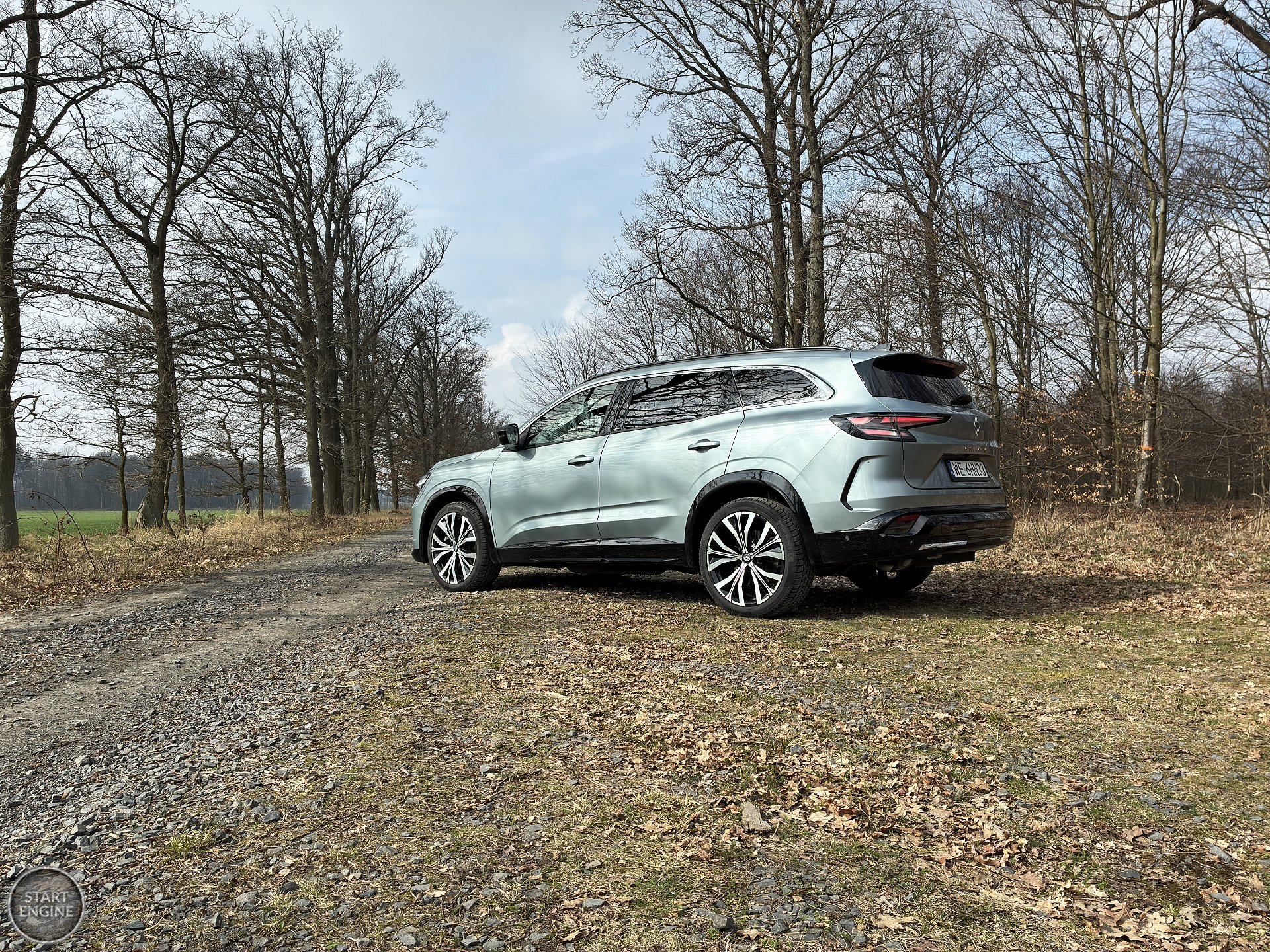 Renault Espace iconic E-TECH (2026)