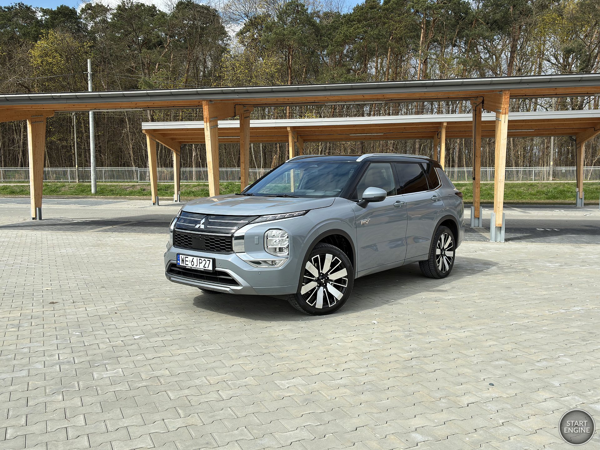 Mitsubishi Outlander PHEV (2026)