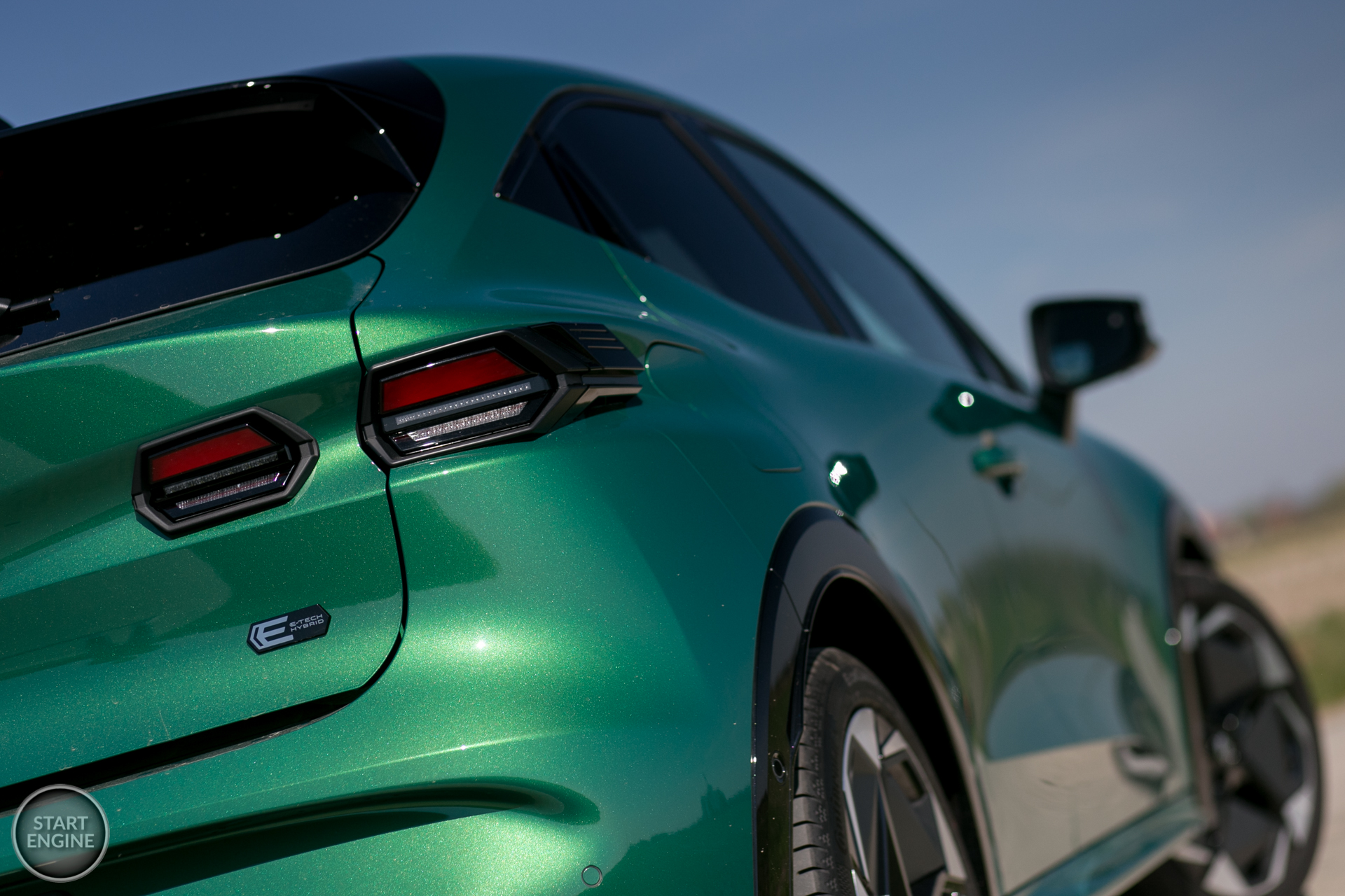 Renault Clio techno E-TECH (2026)