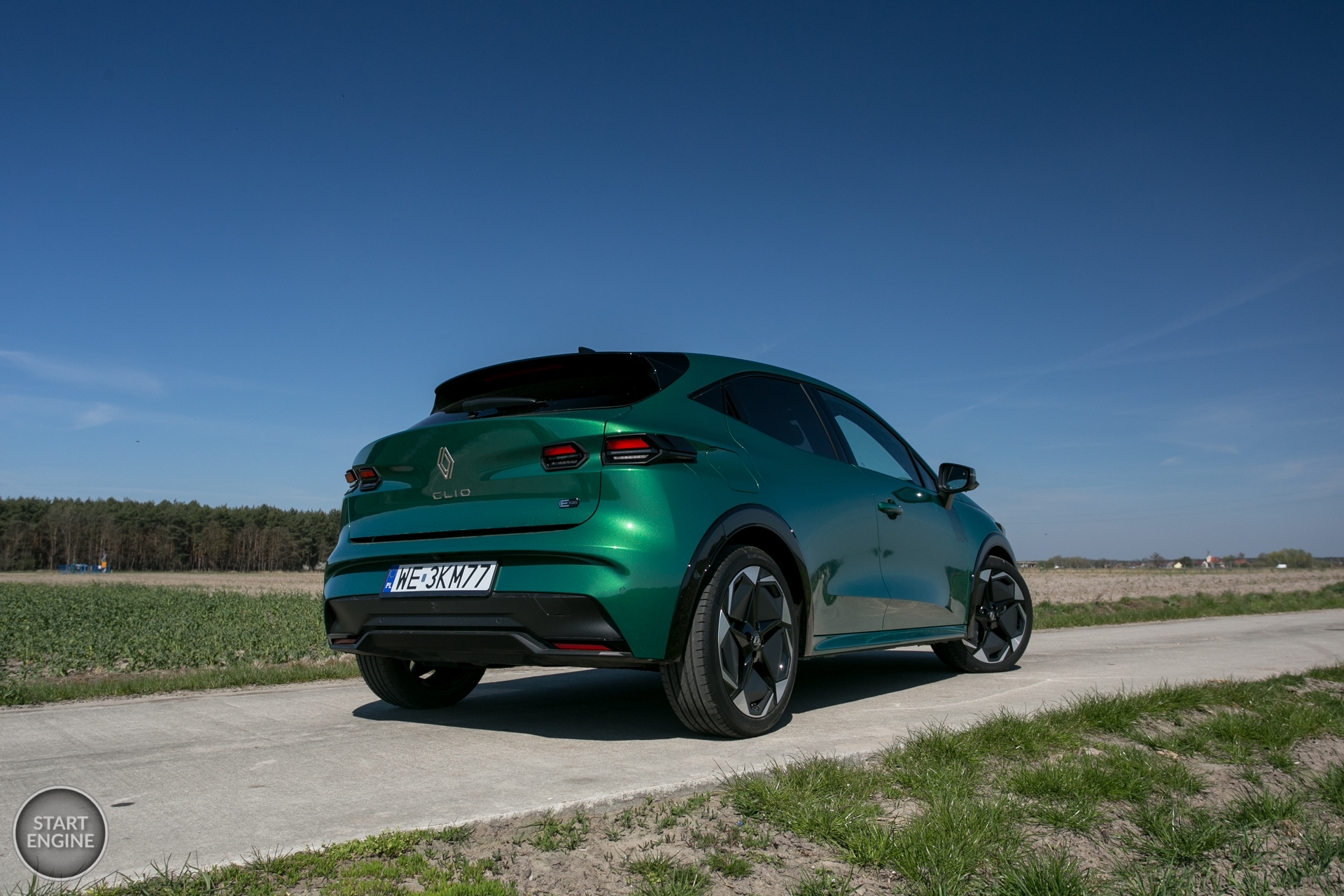 Renault Clio techno E-TECH (2026)