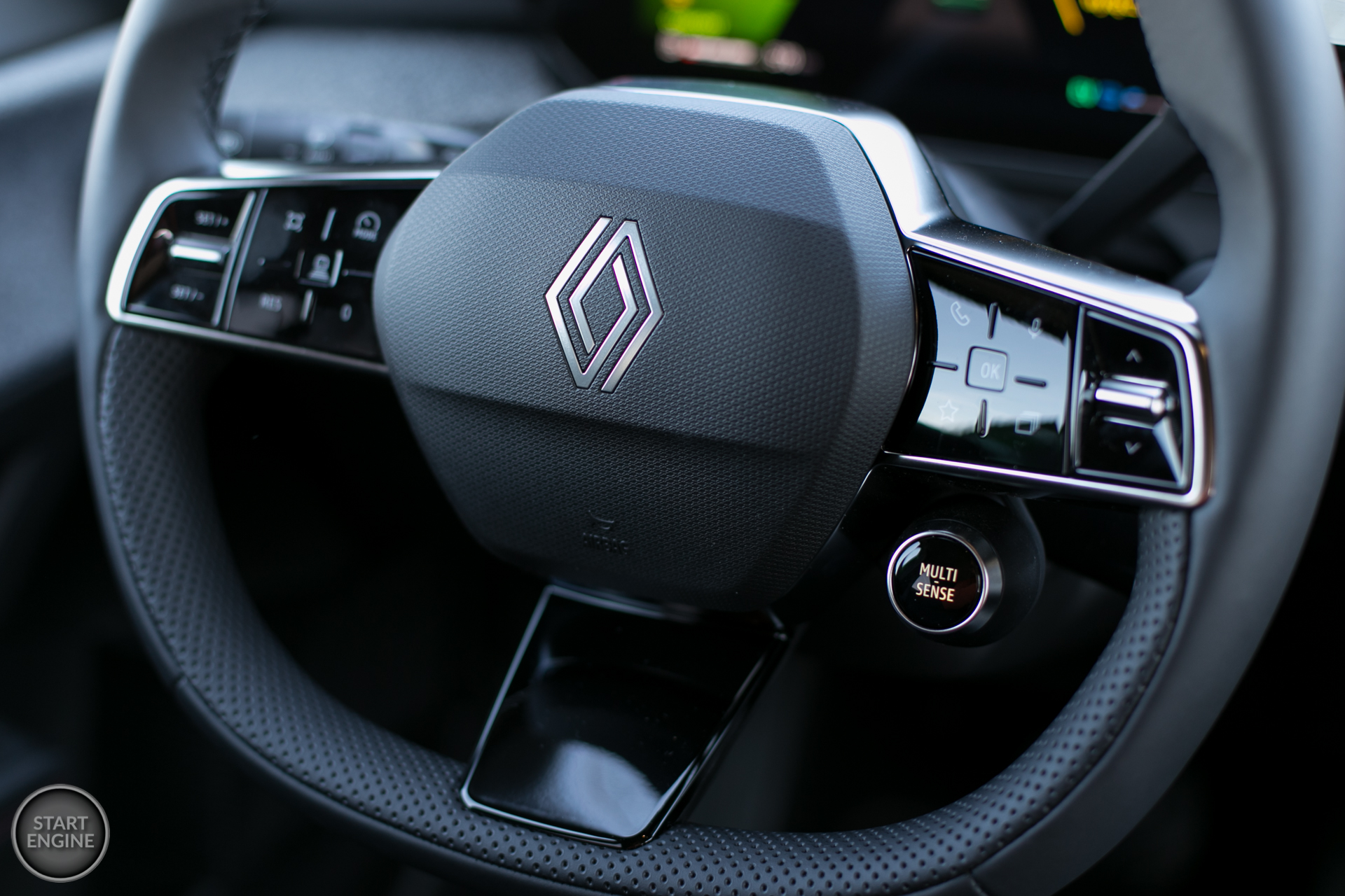 Renault Clio techno E-TECH (2026)
