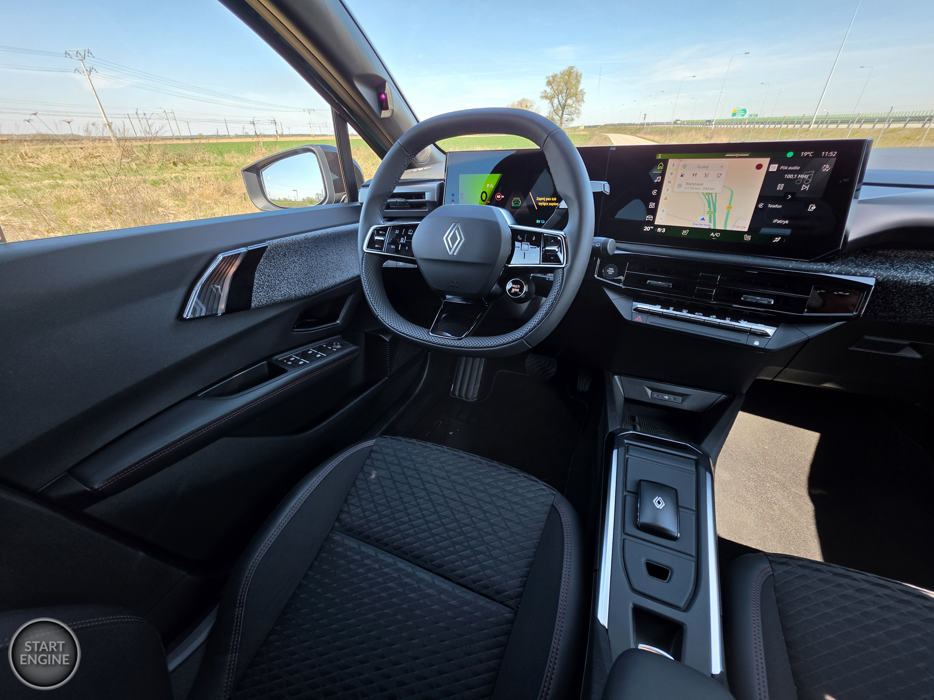 Renault Clio techno E-TECH (2026)