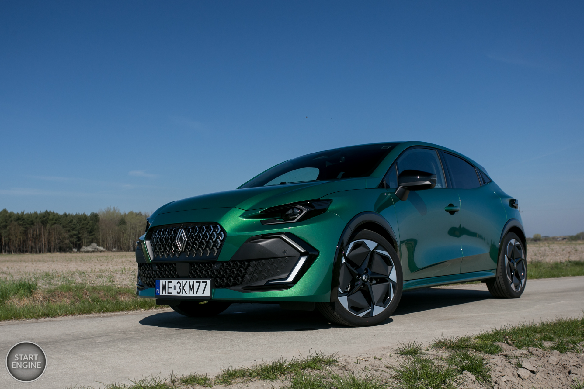 Renault Clio techno E-TECH (2026)