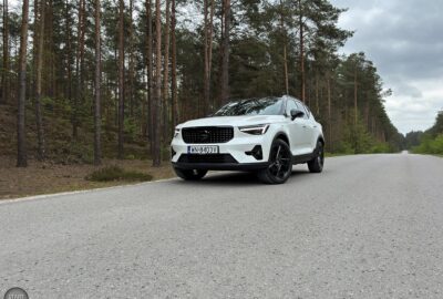 Volvo XC40 B4 MHEV Black Edition Ultra