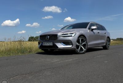 Volvo V60 T8 eAWD Ultra Bright